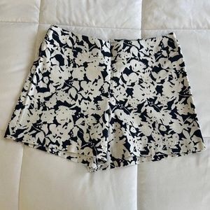 Blue & White Flower Print Margaret M Shorts